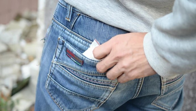 21-latek zatrzymany za posiadanie metamfetaminy