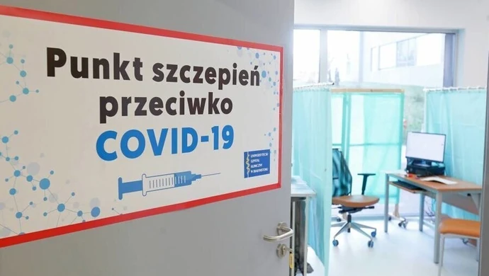 Ponad 19 mln 278 tys. osób w Polsce jest w pełni zaszczepionych przeciwko COVID-19