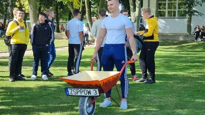 Uczniowie rywalizowali o złotą kielnię