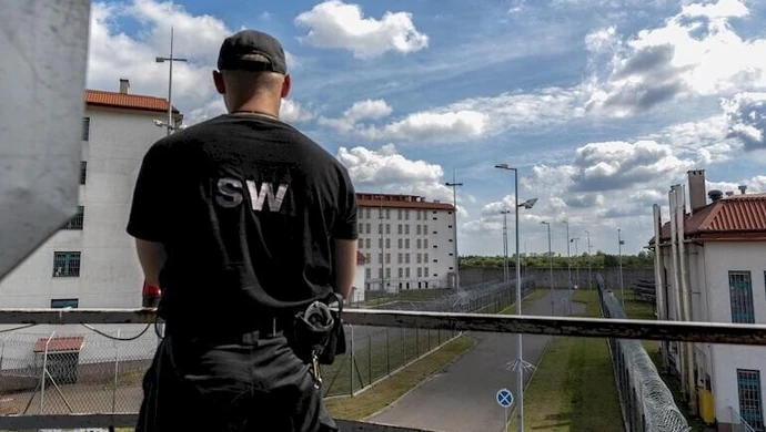 Dym nad Aresztem Śledczym