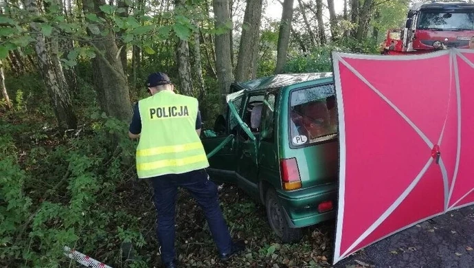 Tragiczny wypadek. Nie żyje 23-letni kierowca