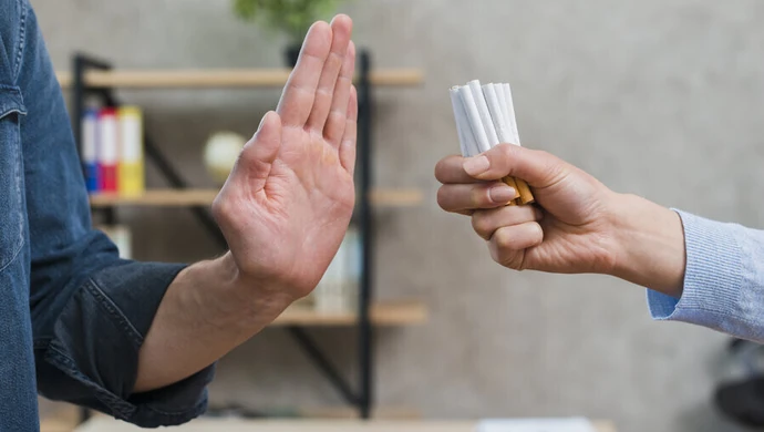 Naczelna Rada Lekarska apeluje: podnieść ceny najtańszych, tradycyjnych papierosów