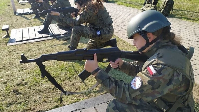 Kadeci z ZS CKZ w Bujnach ćwiczyli pod okiem zawodowych żołnierzy