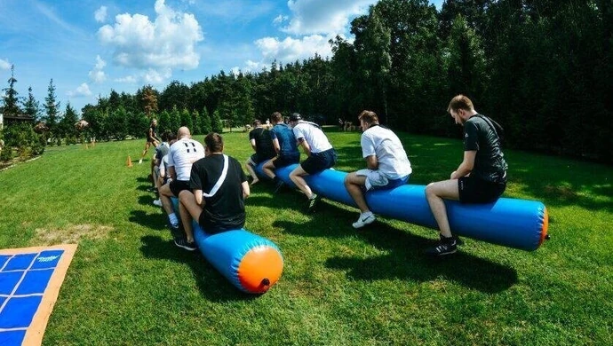 5 najlepszych zabaw integracyjnych na wyjazd firmowy.