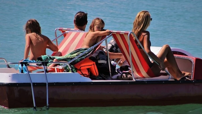 Rząd zdecydował o przedłużeniu ważności bonu turystycznego