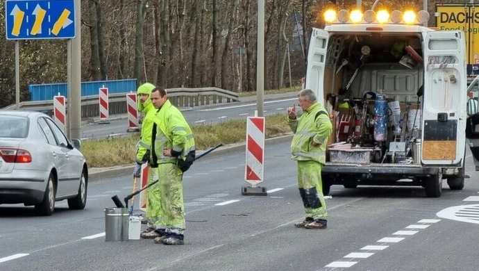 Sulejowska już z oznakowaniem (zdjęcia)
