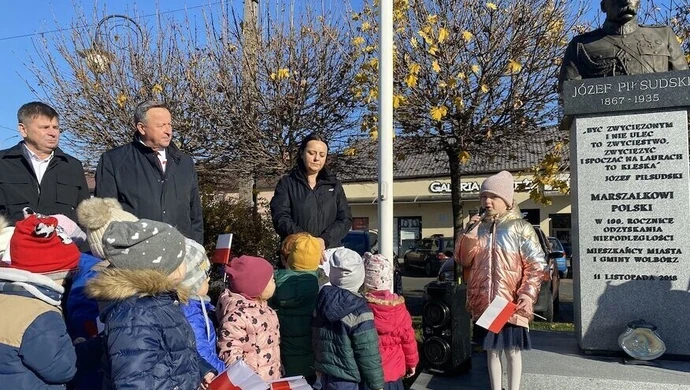 Przedszkolaki odśpiewały Mazurka Dąbrowskiego