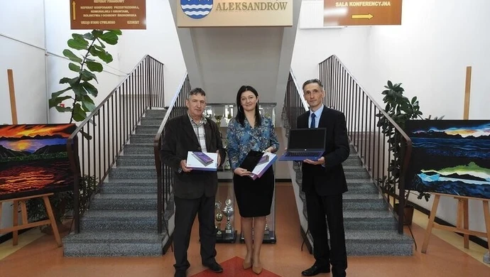 Sprzęt komputerowy dla biblioteki w Aleksandrowie