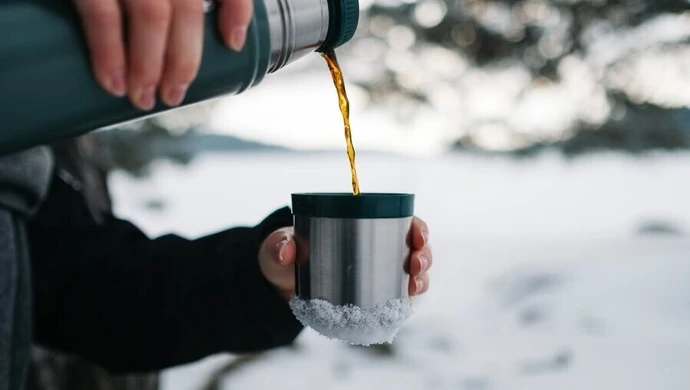 Górskie wycieczki - jak wybrać dobry termos?