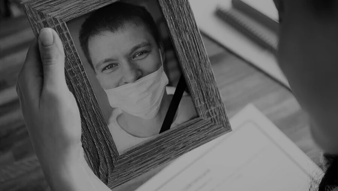 COVID-19: 370 osób zmarło, ofiary również w regionie