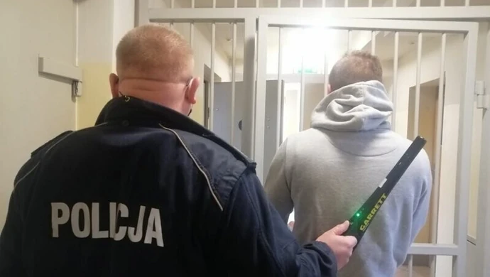 Piotrkowianin w lodówce trzymał... narkotyki
