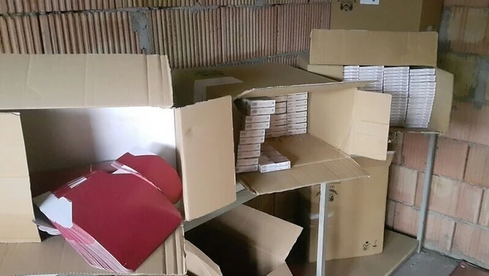 7 tys. paczek papierosów bez akcyzy... w centrum Piotrkowa