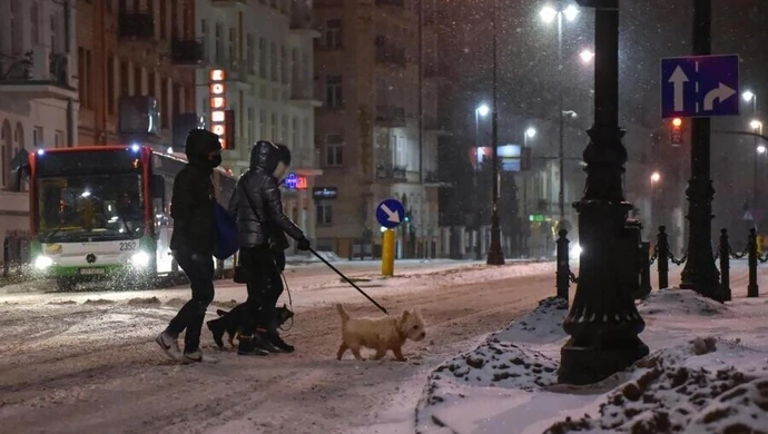 CBOS: Polacy oceniają warunki życia w Polsce jako szkodliwe dla zdrowia psychicznego