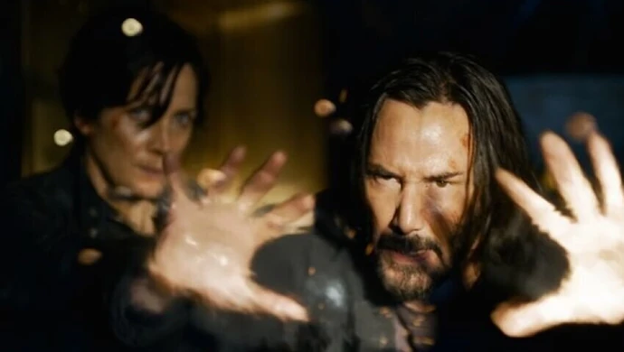 Nowy Matrix sióstr Wachowskich wchodzi do kin