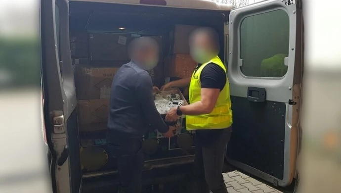 Handlował podrobionymi "padami"