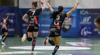 Superliga powraca do hali Relax