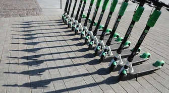 Sejm uchwalił nowelę regulującą m.in. status prawny hulajnóg elektrycznych