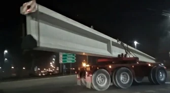 Ogromny transport przejechał przez Piotrków