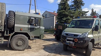 Niewybuch w Przygłowie. Na miejscu pracują saperzy