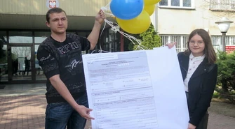 Wysłali PIT-y w kosmos