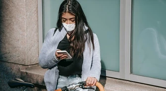 COVID-19: Nieco ponad 2,5 tys. nowych zakażeń