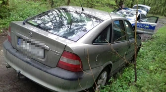 Pijany uderzył w skrzynkę elektryczną i odjechał dalej