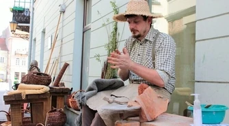 Turystyka powraca do życia. Czy odwiedzający wrócą także do Piotrkowa?