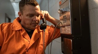 Więźniowie znów będą mogli przyjmować gości