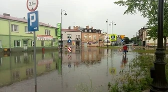 Ulewa sparaliżowała Piotrków (FILM)