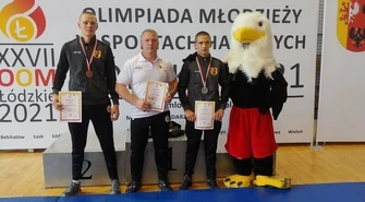 Dwa medale kadetów AKS podczas OOM