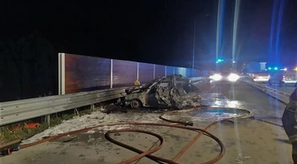 Osobówka spłonęła na autostradzie A1