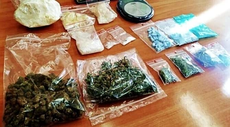 Policjanci przechwycili ponad 600 g narkotyków