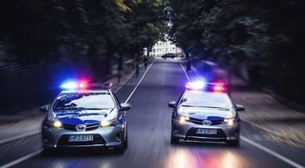 Na widok radiowozu... przyspieszył o ponad 80 km/h