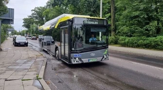 Elektryczny autobus wyjechał na ulice Piotrkowa