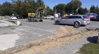 Ruszyły prace na parkingu przed szpitalem