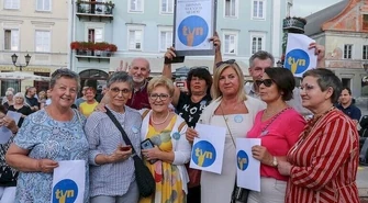 Piotrkowianie bronią TVN-u