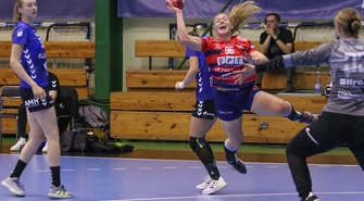 Piotrcovia przegrywa po karnych