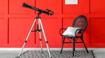 Jaki wybrać teleskop dla początkujących naukowców?