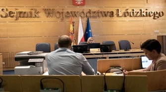 Województwo łódzkie nie wycofało uchwały anty-LGBT