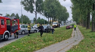 Zderzenie trzech aut na Łódzkiej w Piotrkowie