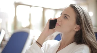 Facebook, Instagram, YouTube, Omegle &#8212; powody światowej popularności tych usług