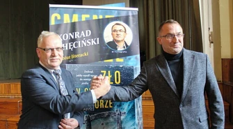 Wicedyrektor Chrobrego dał się nabrać