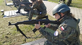 Kadeci z ZS CKZ w Bujnach ćwiczyli pod okiem zawodowych żołnierzy