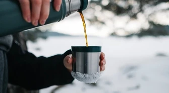 Górskie wycieczki - jak wybrać dobry termos?