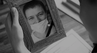 COVID-19: 370 osób zmarło, ofiary również w regionie