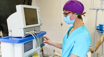 COVID-19: Prawie pół tysiąca zgonów