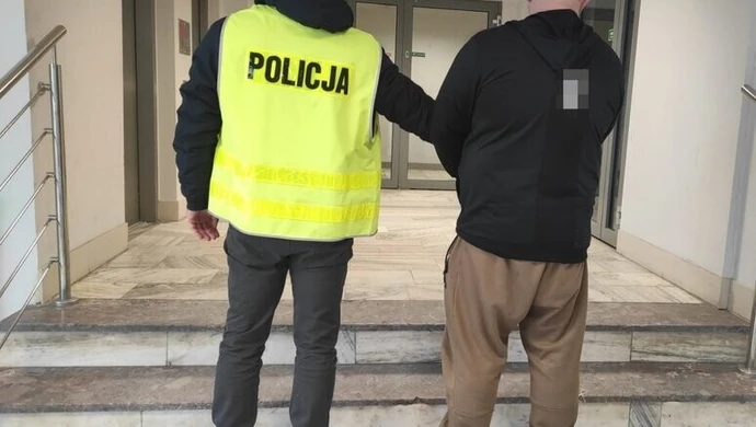 Ścigany za kradzież, złapany z narkotykami