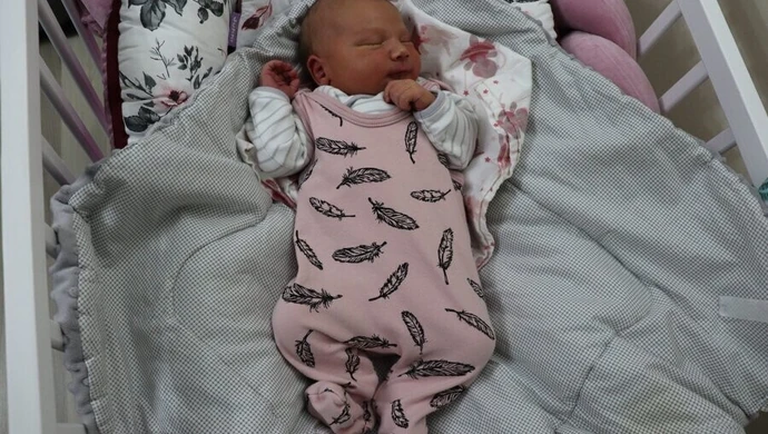 Zosia przyszła na świat na Placu Targowym. Poród odebrał jej tata