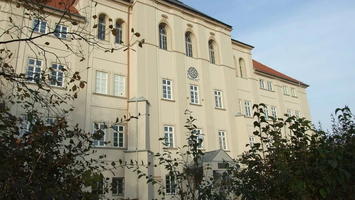 I Liceum Ogólnokształcące ze złotą tarczą "Perspektyw". Sukcesów jest jednak więcej