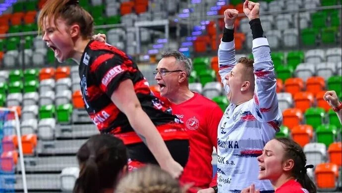 Sensacja! Piotrcovia wygrywa w Lubinie! [FILM i ZDJĘCIA]